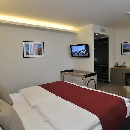 Golden Tulip Reiss Kassel