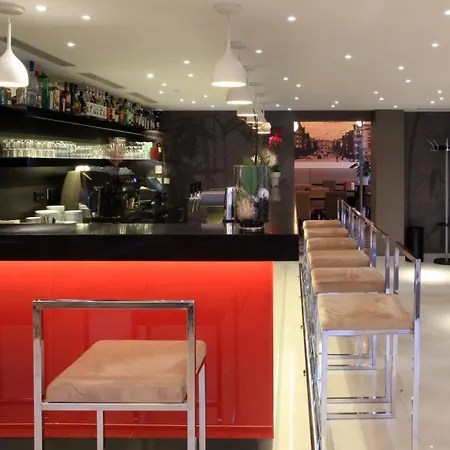 Hotel Golden Tulip Reiss