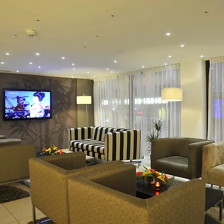 Hotel Golden Tulip Reiss